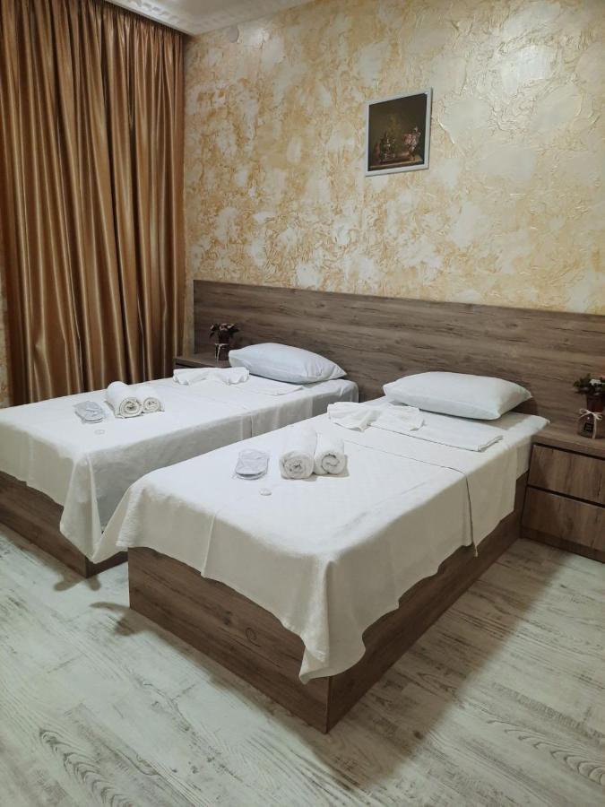 Inaisi Hotel Кутаиси Экстерьер фото