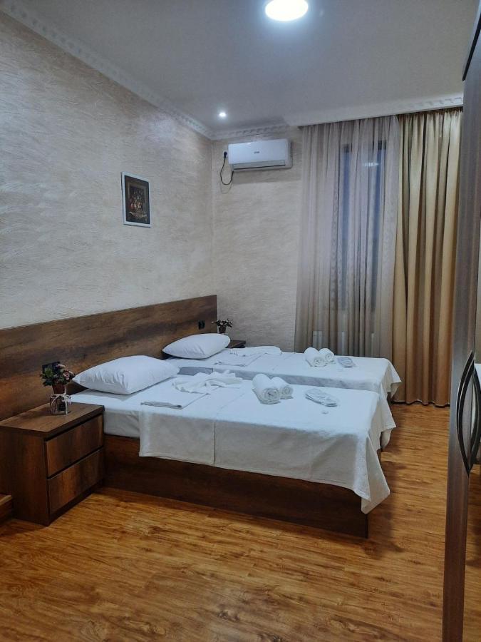 Inaisi Hotel Кутаиси Экстерьер фото